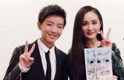 吃瓜进娱乐圈火了,意外闯入娱乐圈的爆笑传奇  第3张 吃瓜进娱乐圈火了,意外闯入娱乐圈的爆笑传奇  第3张